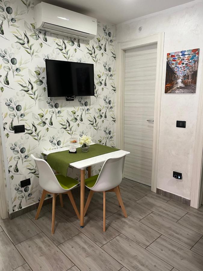 Amuri Di Casa Catania-Fontanarossai nemzetközi repülőtér Kültér fotó